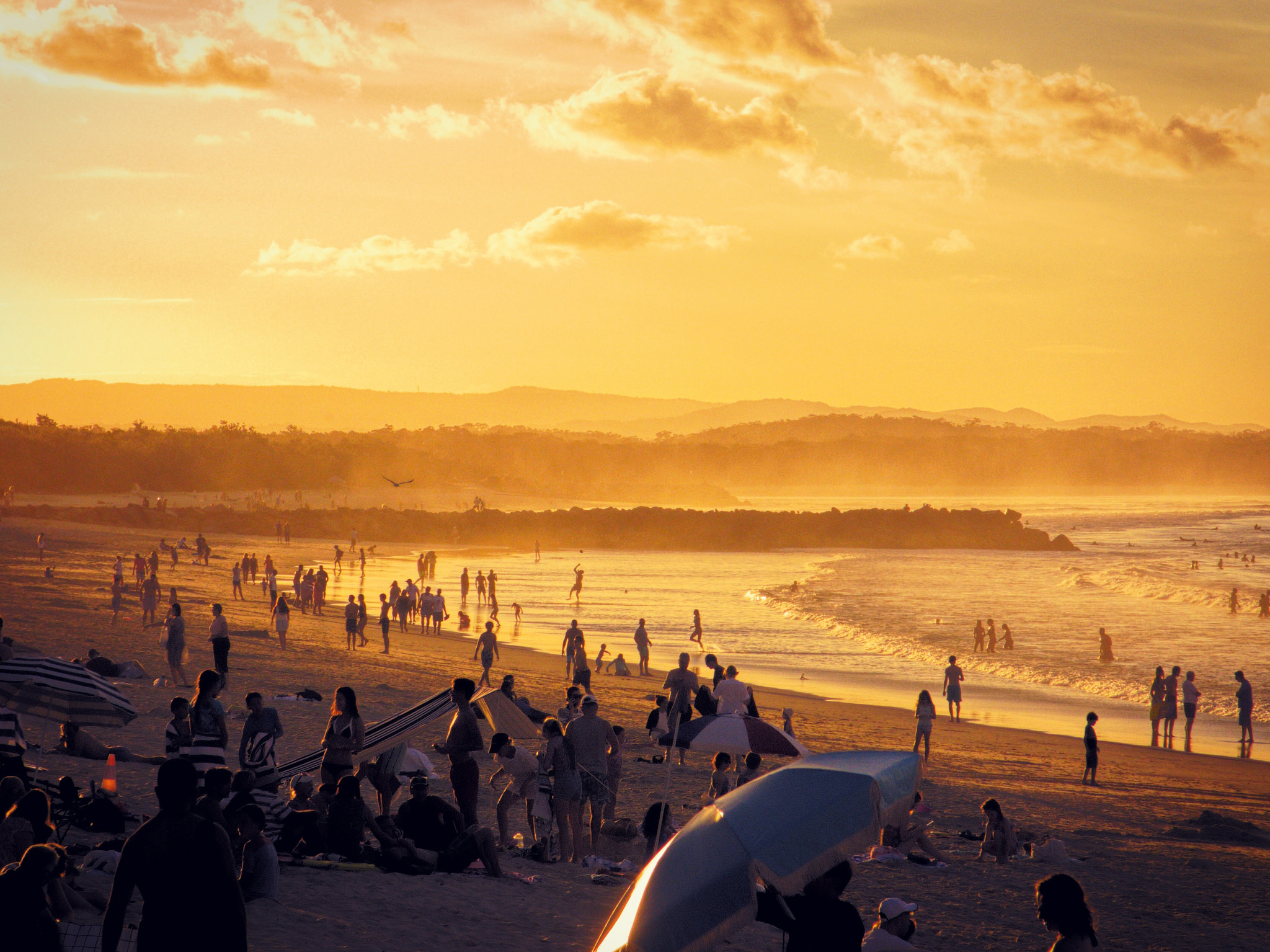 The Best Month To Visit The Gold Coast Gold Coast Summers